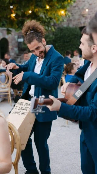 Nastasia & Frederic’s special day with The Serenades, in one of the most Iconic venue of the French Riviera 🌊 ☀️ 🏰

Venue: @la_napoule_artfoundation 
Photo: @anettecookphotography 
Video: @tristan.perraudussel.films
Planner: @epousemoi.wp 

#Roamingband #luxuryevents  #strollingband #eventplanner  #luxuryentertainment #weddingplanner #acousticband #luxuywedding #destinationwedding #privateparty

Proud memeber of @theroamingagency